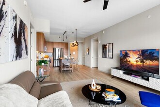 525 NE 7th St in Fort Lauderdale, FL - Building Photo - Building Photo