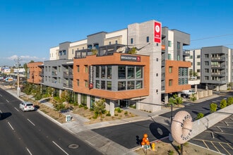 Broadstone 7th Street in Phoenix, AZ - Building Photo - Building Photo