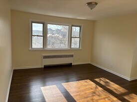 65 Ludlow St in Yonkers, NY - Building Photo