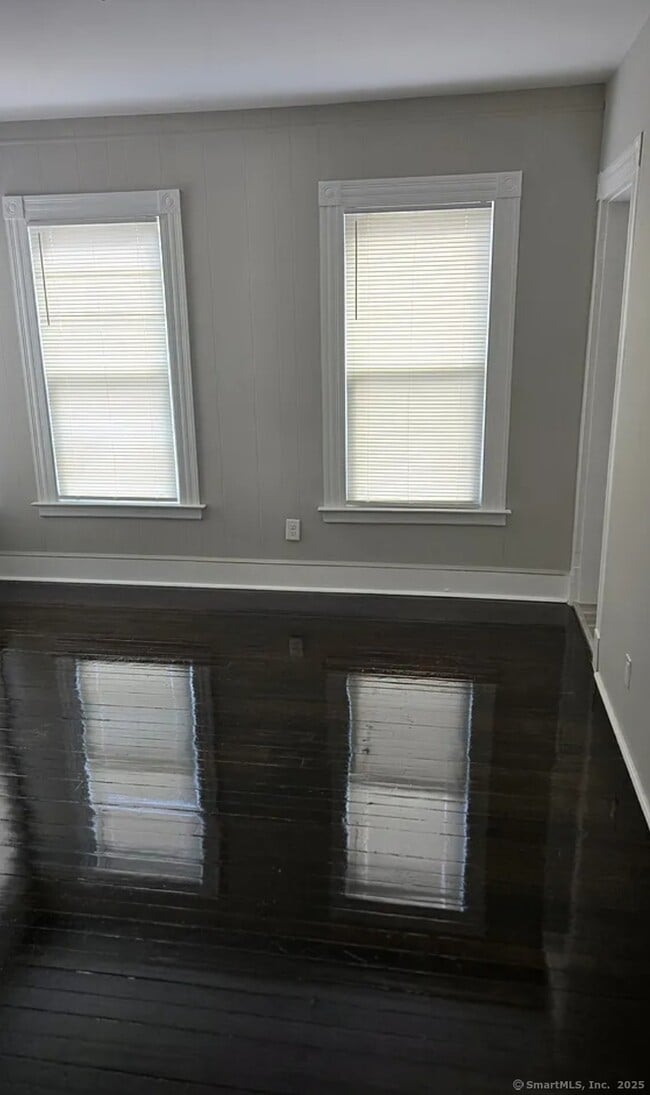 432 Dixwell Ave in New Haven, CT - Building Photo - Building Photo