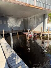 160 N Lakeview Dr, Unit #2 in Haines City, FL - Foto de edificio - Building Photo