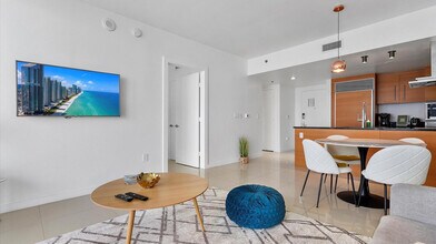 485 Brickell Ave in Miami, FL - Building Photo - Building Photo