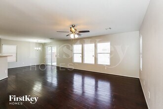 20 Snow Dome Ave in North Las Vegas, NV - Building Photo - Building Photo