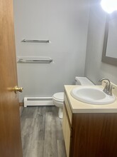 30 Windermere Ave, Unit 25 in Vernon, CT - Building Photo - Building Photo