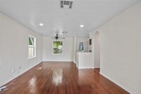 6208 Beekman Rd in Houston, TX - Building Photo - Building Photo