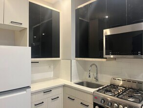 60 Jordan Ave, Unit 3R in Jersey City, NJ - Foto de edificio - Building Photo