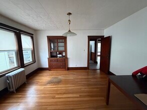 44 Varnum St in Arlington, MA - Building Photo - Building Photo