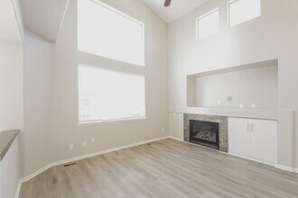 10259 S Spotted Owl Ave in Littleton, CO - Building Photo - Building Photo