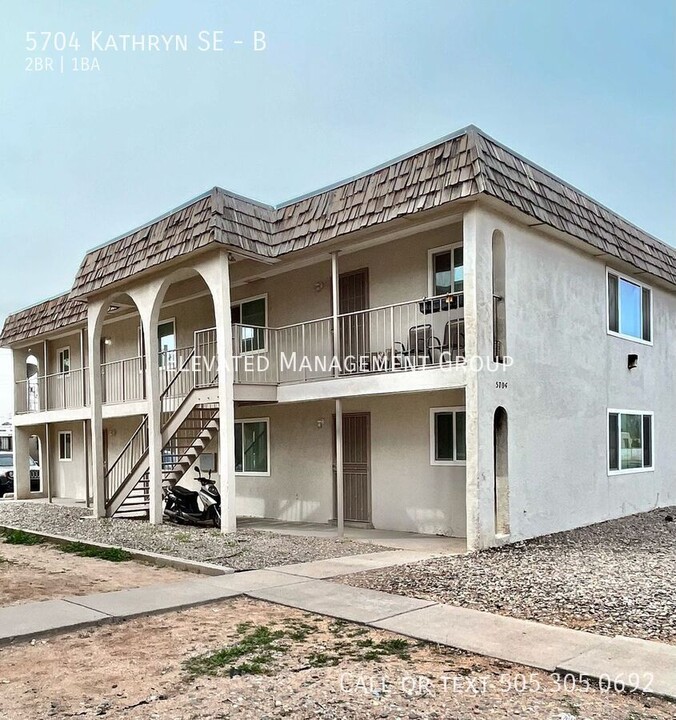 5704 Kathryn Ave SE in Albuquerque, NM - Building Photo