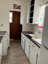 2020 Utley Rd in Flint, MI - Building Photo - Building Photo