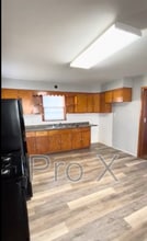 311 E Kansas St in Pittsburg, KS - Building Photo - Building Photo