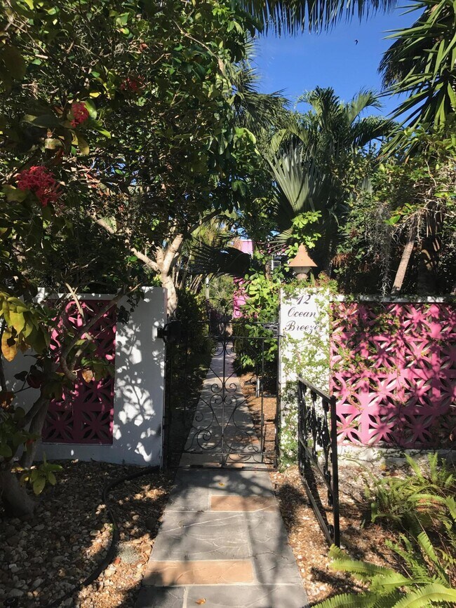 12 Ocean Breeze in Lake Worth Beach, FL - Building Photo - Building Photo