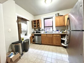 614 Columbus Ave, Unit 7 Apartamentos