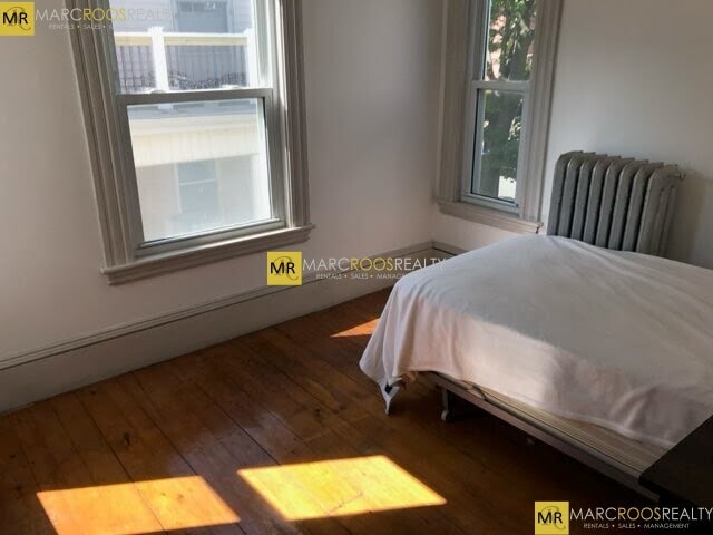 property at 80 Curtis St