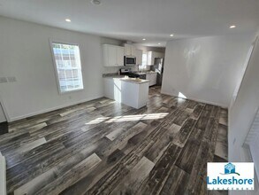 103 Maple Dr in Mankato, MN - Building Photo - Building Photo