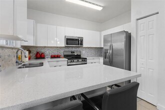 2741 NE 4th St in Homestead, FL - Building Photo - Building Photo