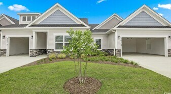 31 Quaker Rdg Dr in Calabash, NC - Building Photo