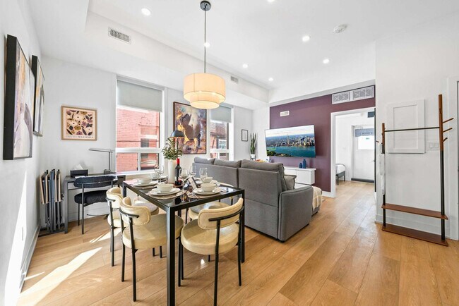 168 McCaul St in Toronto, ON - Building Photo - Building Photo