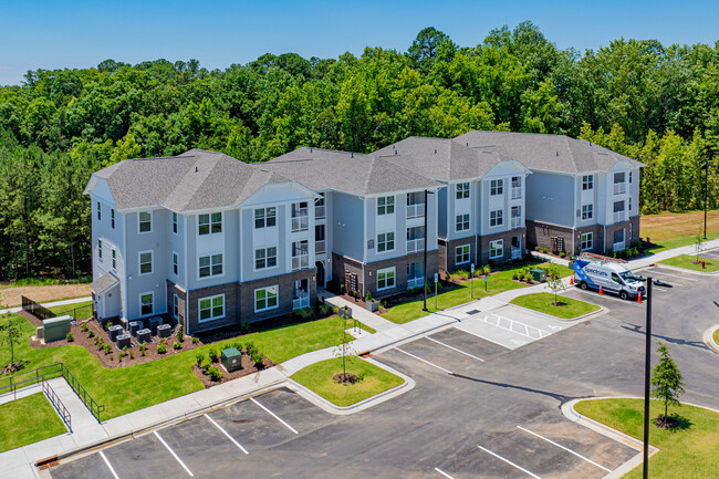 Stone Glen Apartments in Apex, NC - Building Photo - Building Photo