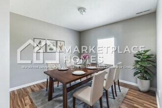 794 Carolina Way in Avon, IN - Building Photo - Building Photo