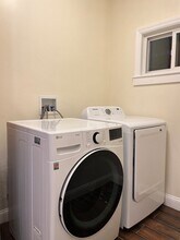 19 Carmen St, Unit 1 in Boston, MA - Building Photo - Building Photo