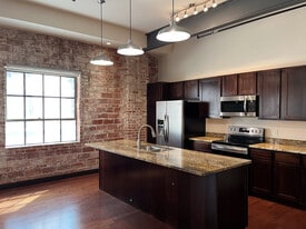 The Detroit Lofts Apartments