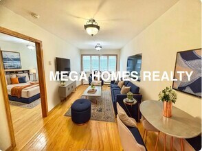 2122 43rd St, Unit 1 in Astoria, NY - Building Photo - Building Photo