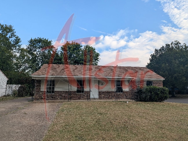 property at 6565 Hermitage Rd