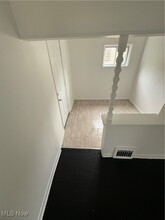1057 Joy Ave in Akron, OH - Building Photo - Building Photo