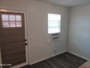1400 Gulf Ave in Panama City, FL - Building Photo - Building Photo