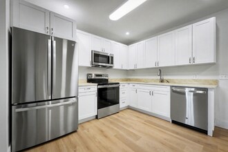 5827 Ansley St in Jacksonville, FL - Building Photo - Building Photo