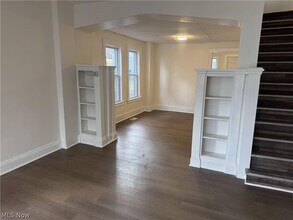 3242 Sycamore Rd in Cleveland Heights, OH - Building Photo - Building Photo