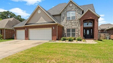 3900 SW Grey Hawk Dr in Bentonville, AR - Building Photo - Building Photo