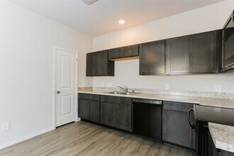 2650 Camrola Wy in Houston, TX - Building Photo - Building Photo