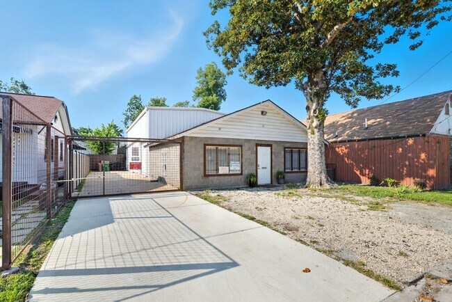 property at 1310 E 29th St