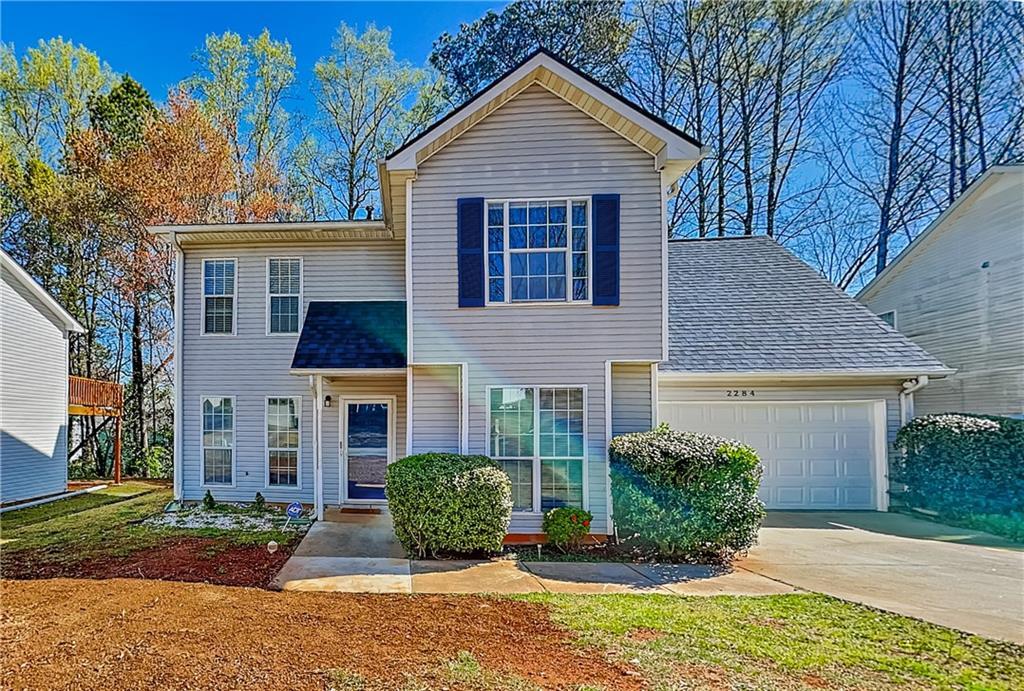 2284 Cypress Point Way in Lithonia, GA - Building Photo