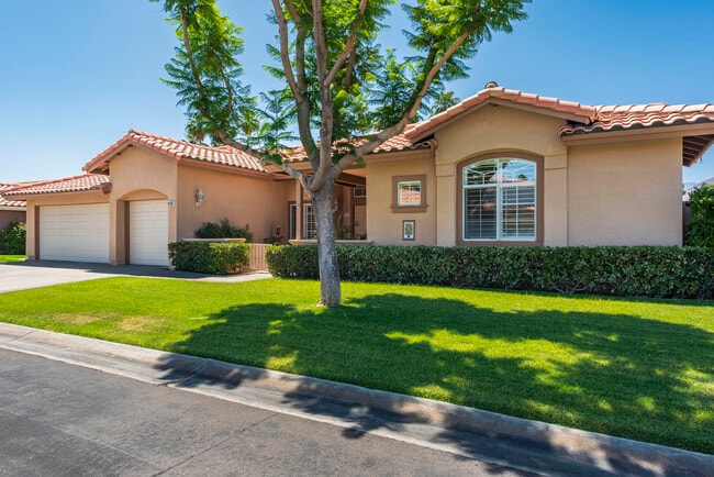 28 Park Mirage Ln in Rancho Mirage, CA - Building Photo - Building Photo