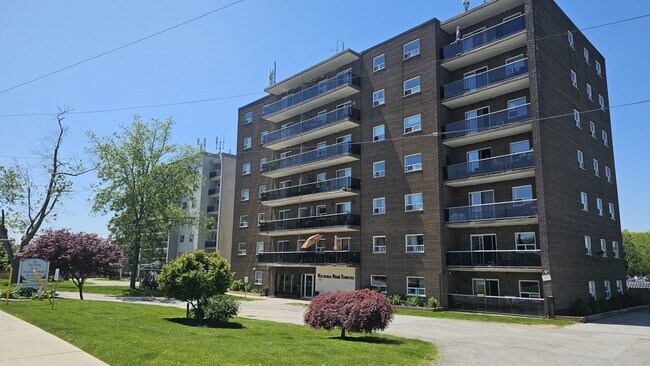 Imperial Tower Apartments