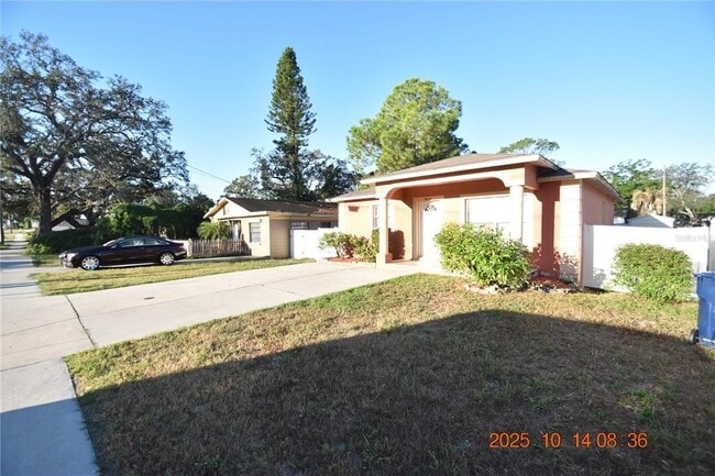9414 N 22nd St in Tampa, FL - Building Photo - Building Photo