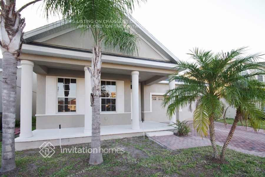 9754 Moss Rose Way in Orlando, FL - Building Photo