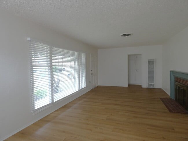 9308 Amsdell Ave in Whittier, CA - Building Photo - Building Photo