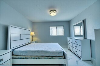 713 SW 47th Terrace in Cape Coral, FL - Building Photo - Building Photo