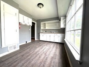 1486 Lavender Ave in Flint, MI - Building Photo - Building Photo