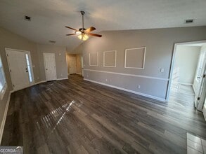 2137 Hickory Bend SE in Conyers, GA - Building Photo - Building Photo