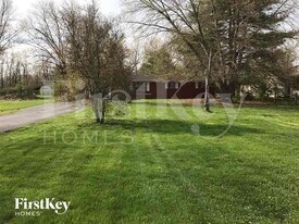 2543 Fairfax Rd in Indianapolis, IN - Building Photo