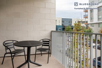 3301 Innovation Wy, Unit SI FL2-ID2081 in Fremont, CA - Foto de edificio - Building Photo