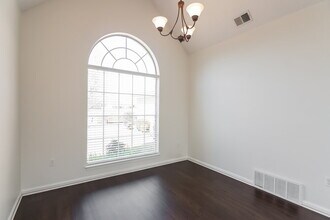 1820 Mary Payton Cove in Southaven, MS - Building Photo - Building Photo