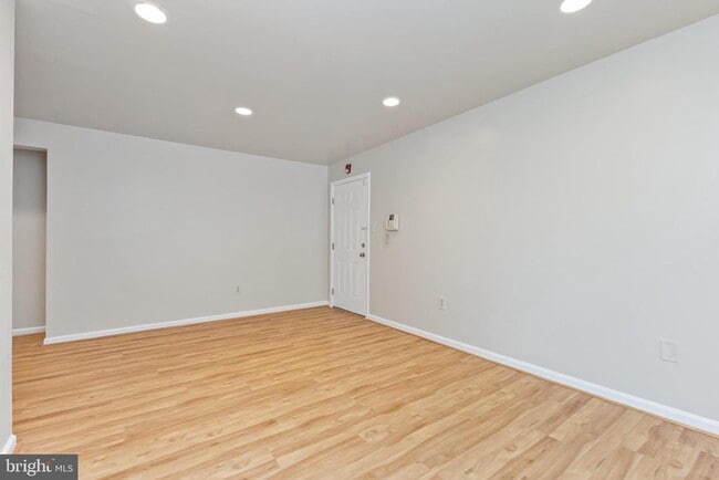 5009 D St SE in Washington, DC - Building Photo - Building Photo