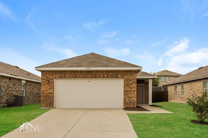 6029 Mojave Dr in Heath, TX - Building Photo
