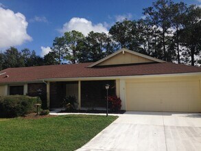 6349 Oak Meadow Bend in Orlando, FL - Foto de edificio - Building Photo